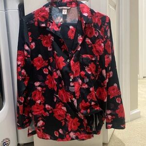 Victoria Secret Rose Pattern silky-like ladies pajamas Sz M